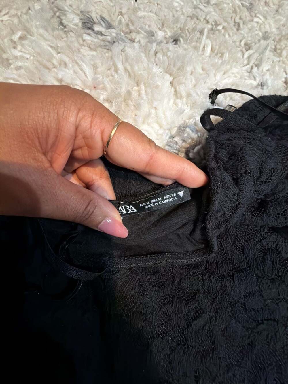 Zara - Picture 3 of 5